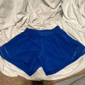 Blue lulu lemon hotty hot shorts